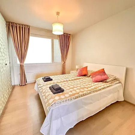 Central Apartment Apartament