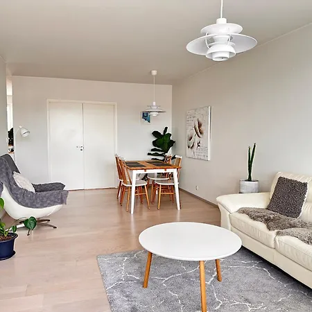 Central Apartment 아파트